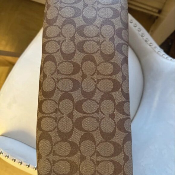 Brand new large Coach tote and shoulder bag - Picture 10 of 14